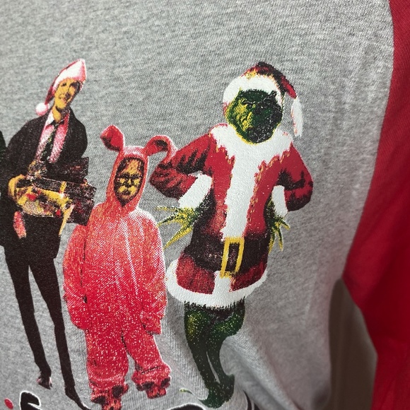 Friends Christmas Movies Themed Holiday Baseball Raglan T-shirt - Picture 9 of 13